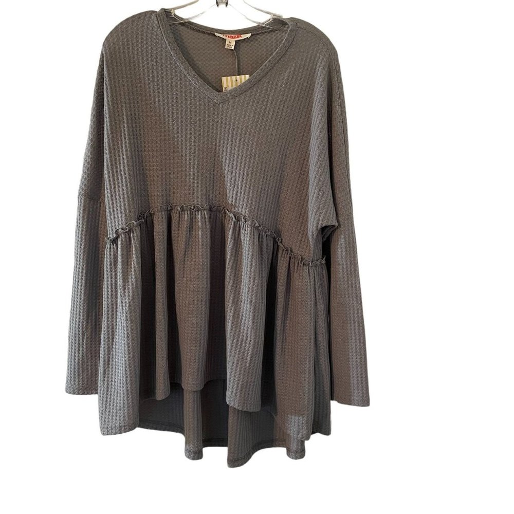 Southern Roots Baby Doll Top Women's Size Medium Gray NWT